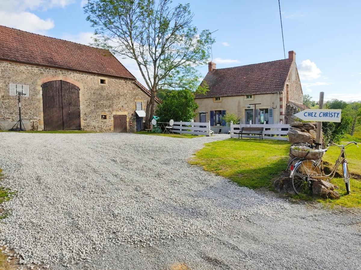 Saint-Bonnet-de-Four Chez Christy Chemin Des Dinots Bed & Breakfast エクステリア 写真